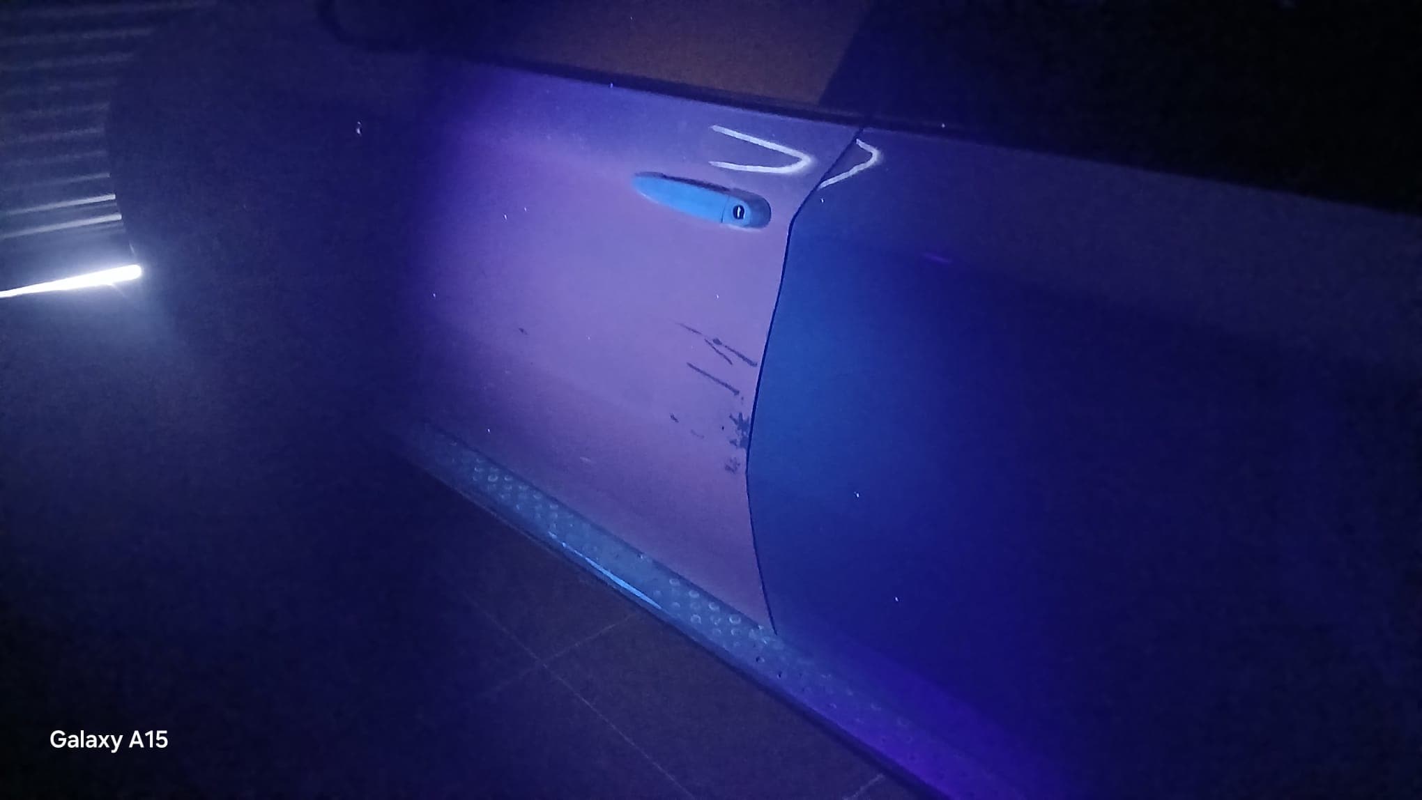 UV-Mor Işık — 2